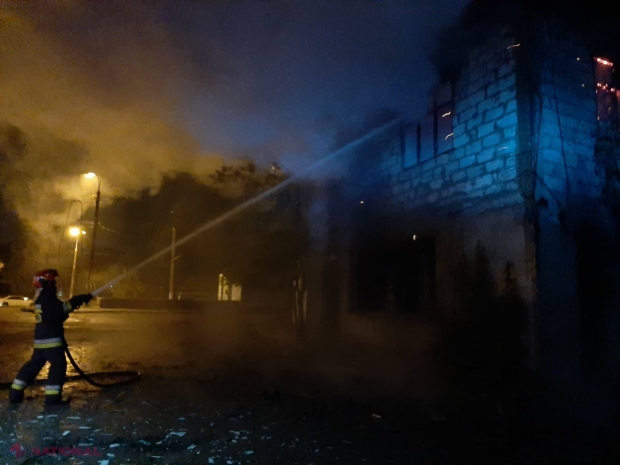 FOTO // Cincizeci de vaci au ars de vii într-un incendiu la Orhei