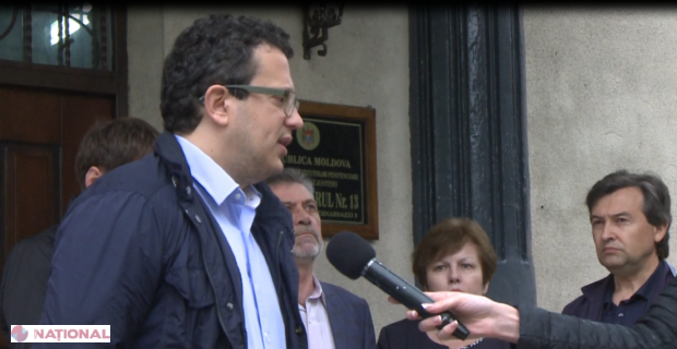 O nouă tentativă a deputaților PLDM de a-l vedea pe Vlad Filat, eșuată: „Nu am primit o explicație clară”