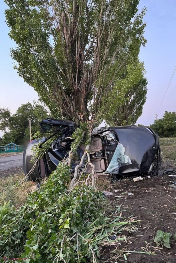 Accident cumplit la Florești: Șoferul a decedat pe loc, iar pasagera a ajuns în stare gravă la spital