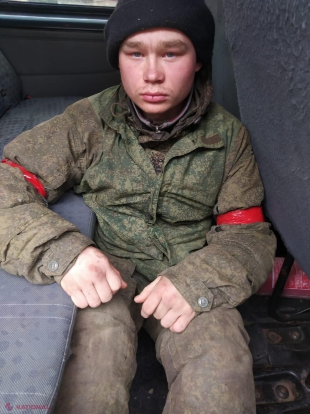 AUDIO // Noi INTERCEPTĂRI de pe front. Un militar rus își convinge MAMA să nu mai privească posturile rusești: „Totul este PROPAGANDĂ… Nu pot să vin acasă, deoarece o să mă acuze că-s dezertor. Cred că va mai dura mult…”