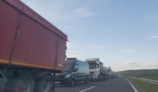 Vămile Sculeni, Leușeni și Giurgiulești, extrem de aglomerate: Serviciul Vamal le cere șoferilor de camioane, care vor să treacă frontiera fără marfă, să opteze pentru punctele de la Cahul sau Costești