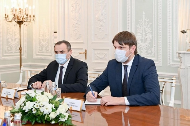 Vicepremierul Andrei Spînu anunță „discuții constructive” cu „Gazprom”, la Sankt Petersburg: Chișinăul solicită un contract similar de furnizare a gazelor cu cel din ultimii ani