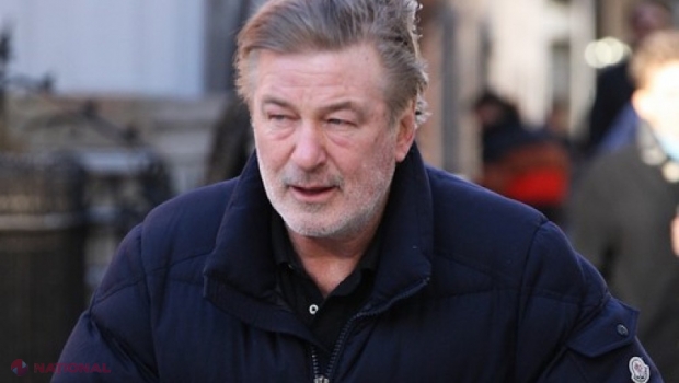 Alec Baldwin a dat în judecată procurorii care l-au anchetat pentru moartea Halynei Hutchins. Îi acuză că au ascuns probe din dosar 