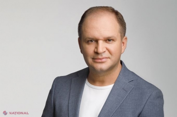 Ion Ceban s-a pomenit SINGUR la o dezbatere electorală. Oponentul Andrei Năstase NU s-a prezentat: „Noi nu mergem la proprietarii canalelor de televiziune, ci pentru a comunica cu cetățenii R. Moldova”