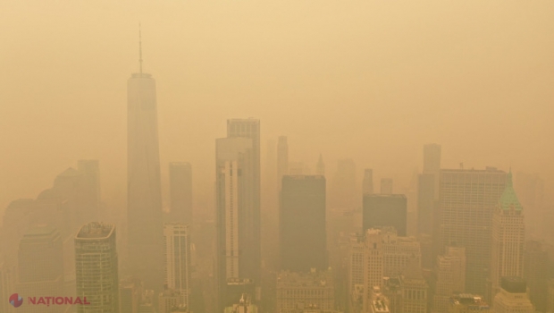 New York a devenit cel mai poluat oraș din lume. Americanii sunt îndemnați să stea în case sau să poarte măști