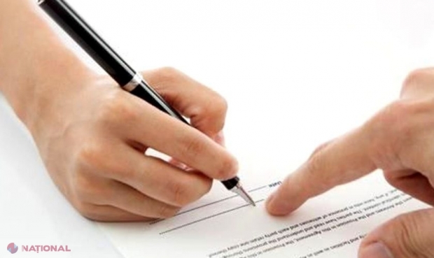 Un deputat PAS îi îndeamnă pe toți SECRETARII de stat să DEMISIONEZE. Reacția unui fost ministru: „Any comments, Dear Mr. Michalko?”