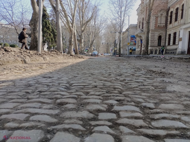 FOTO // Caldarâmul primarului Karl Schmidt transformă strada 31 August 1989, în perimetrul străzilor Pușkin și Bodoni, în zonă PIETONALĂ. Anunțul făcut de Ion Ceban de la Strasbourg 