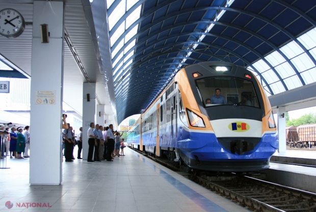 IMPORTANT // Trenul de pe ruta Chișinău - Socola (Iași) va avea încă o oprire pe teritoriul R. Moldova