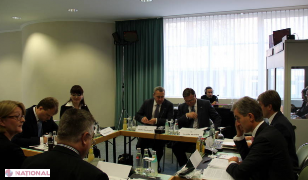 Șevciuk a fost SFĂTUIT de către oficialii europeni să nu AUTOIZOLEZE Transnistria