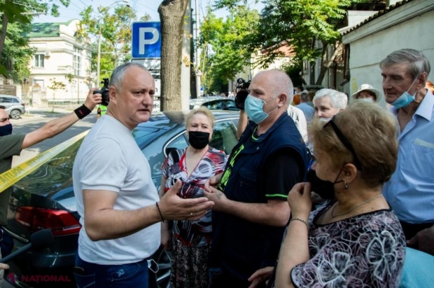 Dodon încă NU s-a vaccinat și dă vină pe GUVERNARE. Acesta INSISTĂ ca R. Moldova să CUMPERE 1 000 000 de doze de vaccin Sputnik V, neautorizat de OMS. „Nu m-am vaccinat pentru că în R. Moldova nu este Sputnik V”