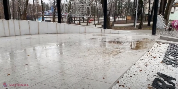 VIDEO // Consilierii municipali PAS acuză: „6,5 milioane de lei și un teren pentru construcția a 2 000 de apartamente - prețul pe care l-a plătit Ion Ceban din banii cetățenilor, în schimbul amenajării de mântuială a unui parc din capitală”