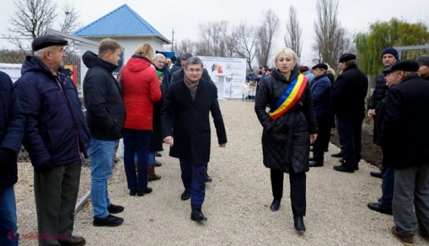 O primărie din România a contribuit la construcția apeductului dintr-un sat din R. Moldova: Obiectivul, dat în exploatare în prezența spicherului Grosu