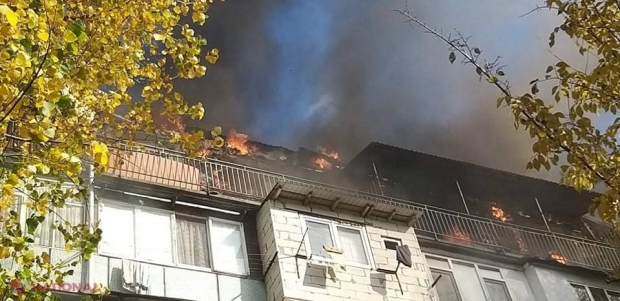FOTO // Incendiu DEVASTATOR în sectorul Buiucani din Chișinău: Mansarda unui bloc de locuit a fost făcută SCRUM, iar numeroase familii au rămas fără locuințe 