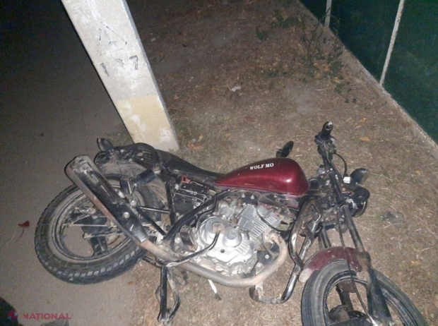 O nouă TRAGEDIE cu implicarea unui motociclist. Un bărbat a DECEDAT, după ce a pierdut controlul ghidonului motocicletei și s-a izbit de un pilon electric