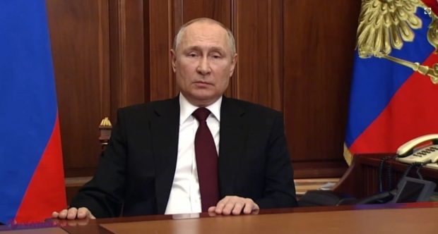 VIDEO // Momentul în care Putin anunță începerea RĂZBOIULUI împotriva Ucrainei: „Vă cer să depuneți armele”. Acesta a AMENINȚAT și pe cei care vor ajuta Ucraina: „Răspunsul va fi IMEDIAT și va duce la consecințe cu care nu v-ați mai confruntat”