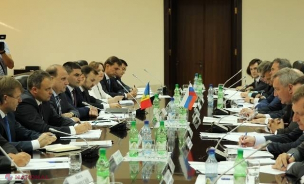 VIDEO // Vicepremierul Calmâc s-a AMUZAT copios când Rogozin a făcut mișto de Andrian Candu