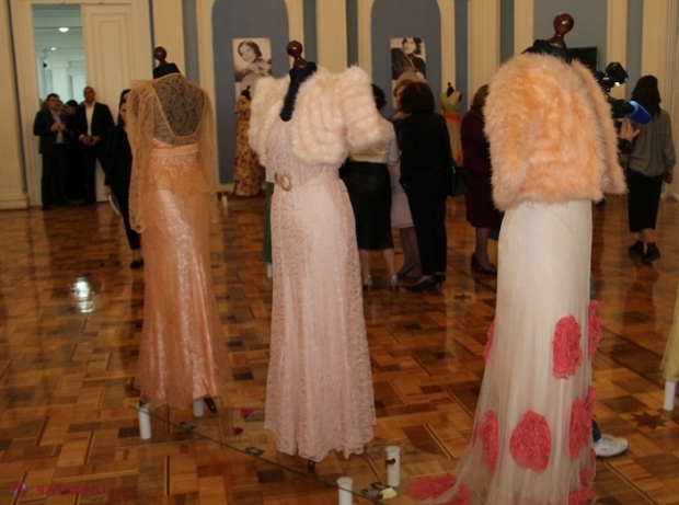 „Modă și stil în Chișinăul și Bucureștiul anilor 30”, EXPOZIȚIE la Chișinău: Colecție UNICĂ de rochii care au aparținut Reginei Maria, Mariei Cebotari și altor vedete ale muzicii și cinematografiei din secolul trecut