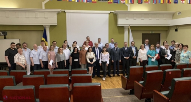 PARTENERIAT // Prima PROMOȚIE a programelor de master cu dublă DIPLOMĂ a USM și Universității din București și-a primit diplomele de absolvire: „Este un eveniment ISTORIC pentru cele două instituții de învățământ”