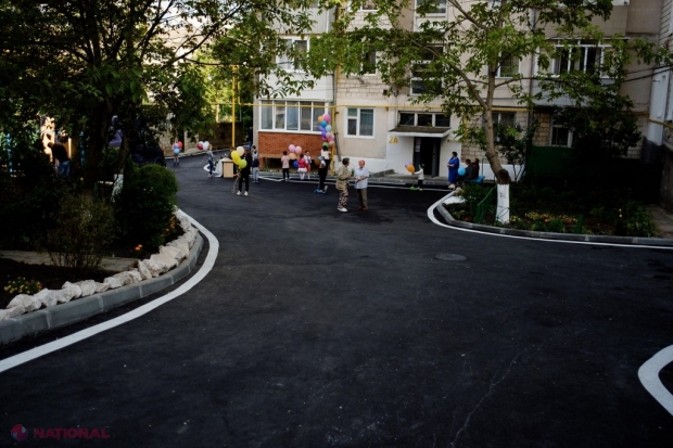 FOTO // Deputatul din circumscripția Orhei, Ilan Șor, a dat în exploatare încă o curte din Orhei reparată capital