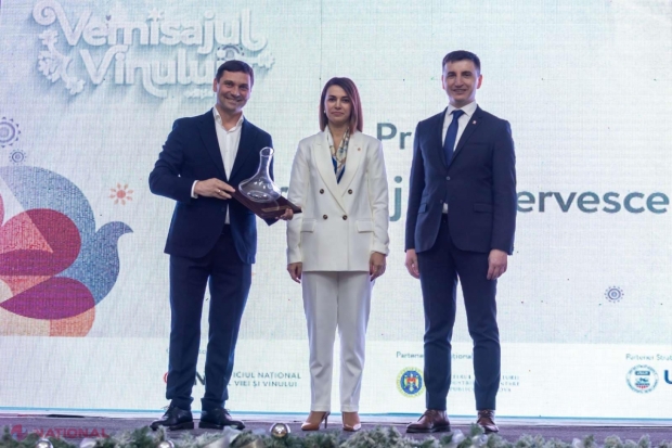FOTO // Patru TROFEE noi pentru Combinatul de Vinuri „Cricova” S.A. „Confirmăm angajamentul nostru față de excelență și calitatea desăvârșită a produselor noastre”
