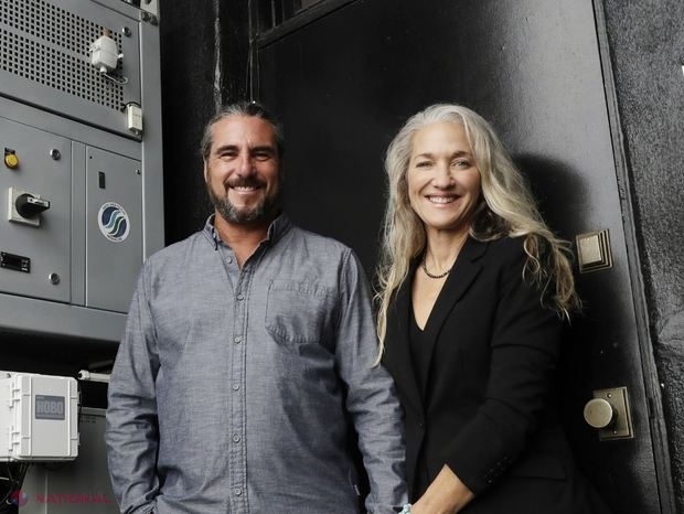 FOTO // Cum a rezolvat un cuplu o PROBLEMĂ de care SUFERĂ peste 2 MILIARDE de oameni. Este una dintre cele mai arzătoare probeleme ale planetei noastre