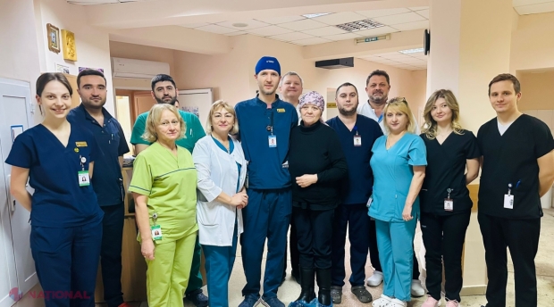 Tumoare gigantă, extirpată de la o femeie de către medicii de la Institutul de Medicină Urgentă