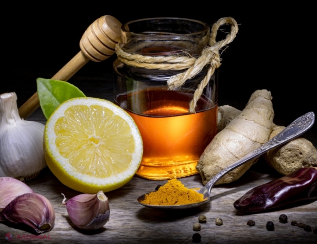 Antibiotice naturale. Care sunt alimentele-minune care te ajută să lupți contra bacteriilor și infecțiilor