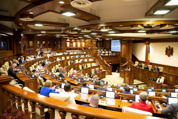 Comisia parlamentară de mediu are o denumire nouă: Comisia mediu, climă și tranziție verde