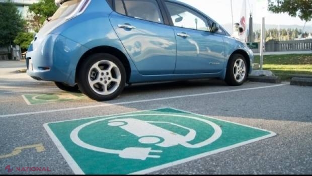 Maşinile electrice vor costa mai puţin decât cele pe benzină până în 2025  