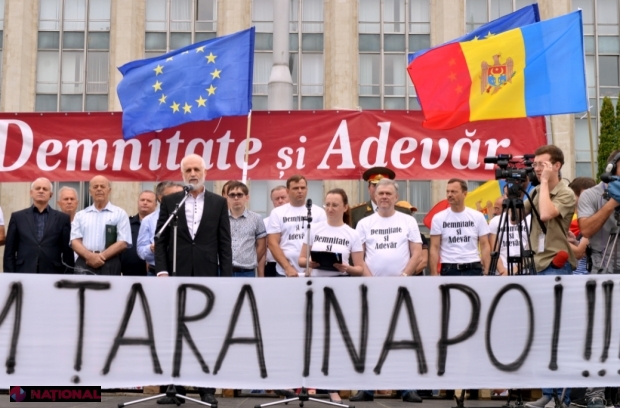 Un fondator al Platformei Civice „Demnitate și Adevăr” susține că PAS și PPDA vor lua maximum 10 mandate la parlamentare, iar uniuniștii riscă să nu ajungă în Parlament