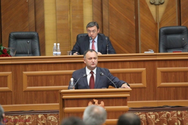 Socialiștii sunt gata să participe la REVOLUȚIA comuniștilor, dar înaintează condiții 