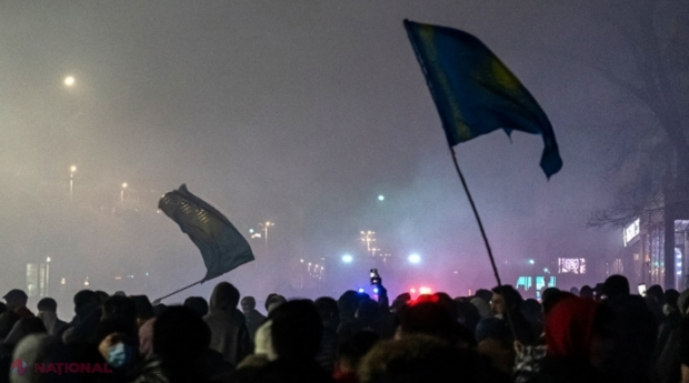 Guvernul din Kazahstan a demisionat în urma protestelor de amploare provocate de prețurile mari la combustibil