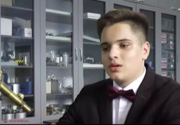Un adolescent din România a creat un generator cât o doză de suc care poate produce timp de un secol curent electric pentru un întreg cartier