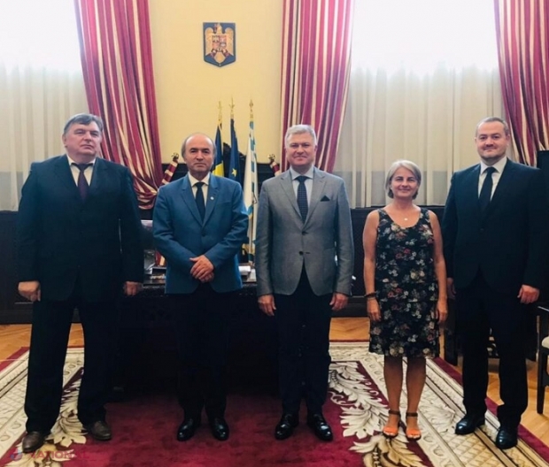 Universitatea „Alexandru Ioan Cuza” din Iași , NOUĂ acorduri bilaterale încheiate cu universități din Republica Moldova: Ambasadorul Victor Chirilă, vizită la PRIMA universitate modernă a României