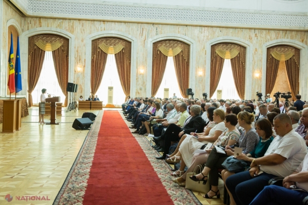 Premierul Maia Sandu le promite INDEPENDENȚĂ primarilor din R. Moldova