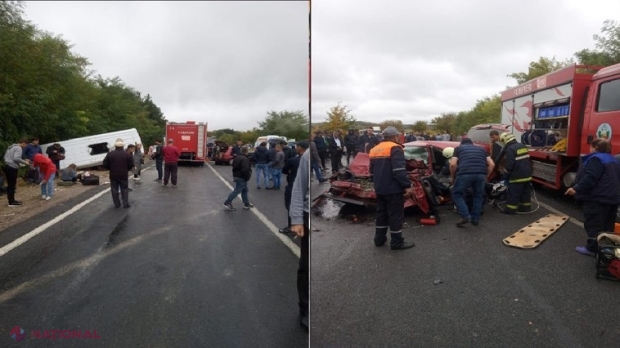 FOTO, VIDEO // Un nou ACCIDENT cu implicarea unui mijloc de transport al pasagerilor. Microbuzul s-a răsturnat și a juns într-un șanț de pe traseul Chișinău-Hâncești