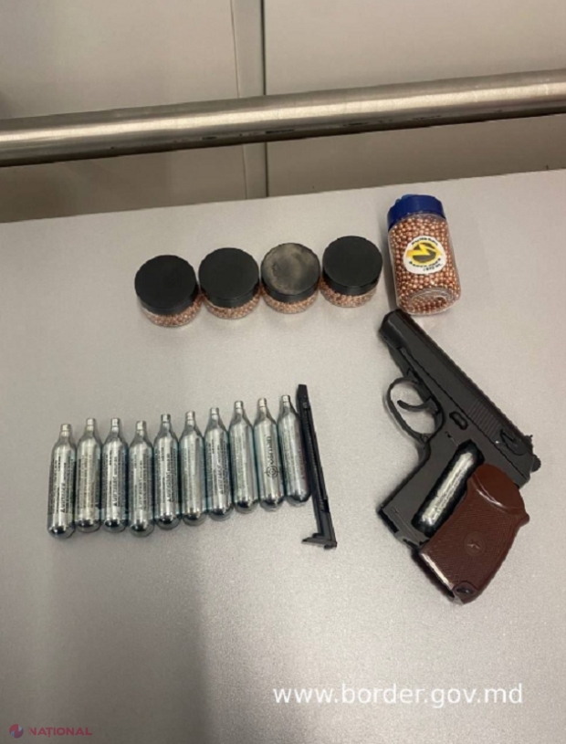 Un adolescent din Israel, cu pistol și muniții la Aeroportul Internațional Chișinău