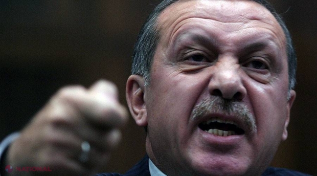 FOTO // Cum sunt ținuți deținuții din Turcia, acuzați de LOVITURĂ de STAT. Anunțul lui Erdogan care a ALERTAT UE