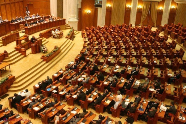 Cât CÂȘTIGĂ în realitate un parlamentar. „Fluturaşul” de salariu prezentat de un deputat : „Banii şi puterea corup. Banii sunt „ochiul dracului””