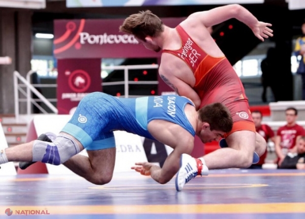 ȘAPTE medalii pentru sportivii din R. Moldova la Campionatul European de Lupte Libere, desfășurat la București