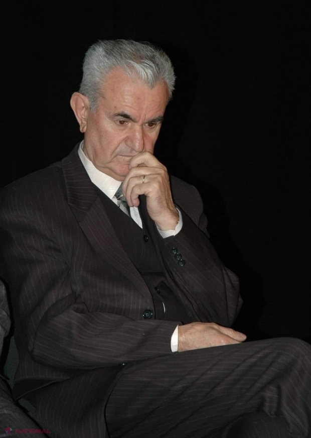 A decedat scriitorul Andrei Strâmbeanu: „Poeții, artiștii nu mor, ei stau de vorbă cu Dumnezeu și ne veghează de sus”. CV-ul propriu, semnat de dramaturg