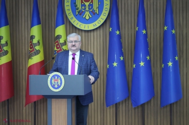Rectorul USM, Igor Șarov, DECORAT de președintele Klaus Iohannis, cu prilejul Zilei Limbii Române