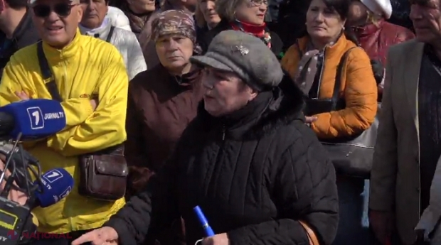 VIDEO // Protestul susținătorilor Blocului „ACUM” din fața Parlamentului: „Să ne apărăm justiția”