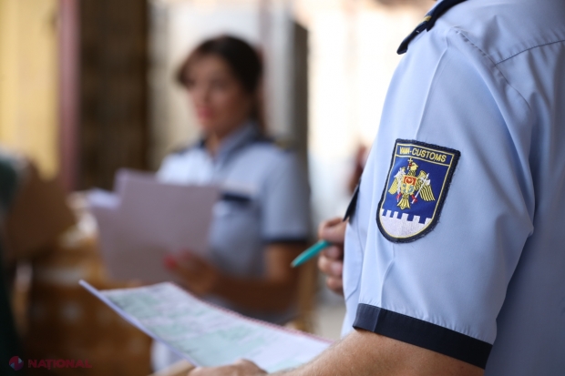 Uniforme NOI pentru funcționarii vamali din R. Moldova: Designul noilor piese vestimentare ale uniformei a fost conceput după modelul european, ținutele fiind confortabile și utile