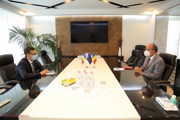 Ambasadorul României, Daniel Ioniță, a apreciat reformele din sistemul bancar al Republicii Moldova, care au determinat venirea unor investitori strategici la Chișinău, inclusiv a Băncii „Transilvania”