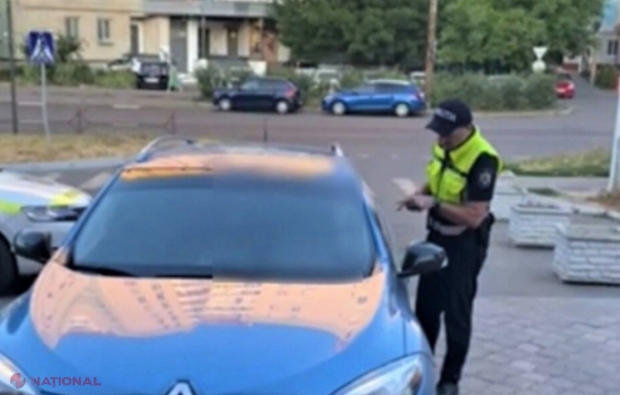 VIDEO // Chișinău: Inspector de patrulare, ACCIDENTAT de o șoferiță care ar fi urcat BĂUTĂ la volan