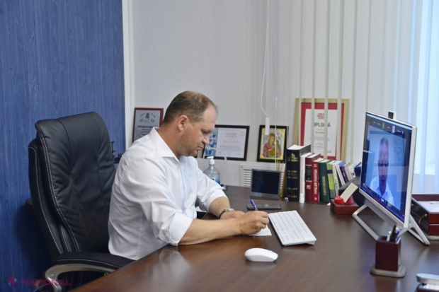Primarul Ceban vrea să DEMITĂ mai mulți funcționari ai Primăriei Chișinău
