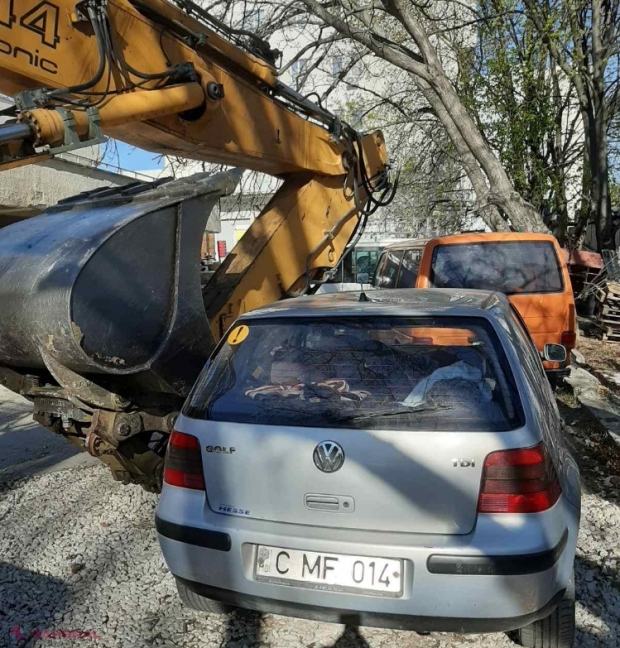 CONFLICT // Antreprenorul care construiește un BLOC pe strada Nicolae Costin 44/1 se împotrivește lucrărilor de demolare a construcției