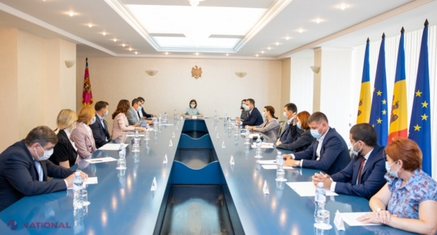 Reprezentanții Asociației Investitorilor Străini din Moldova și-a spus păsul într-o discuție cu Maia Sandu. PROMISIUNILE făcute de șefa statului: „Știm cât de importantă e justiția pentru dezvoltarea afacerilor”