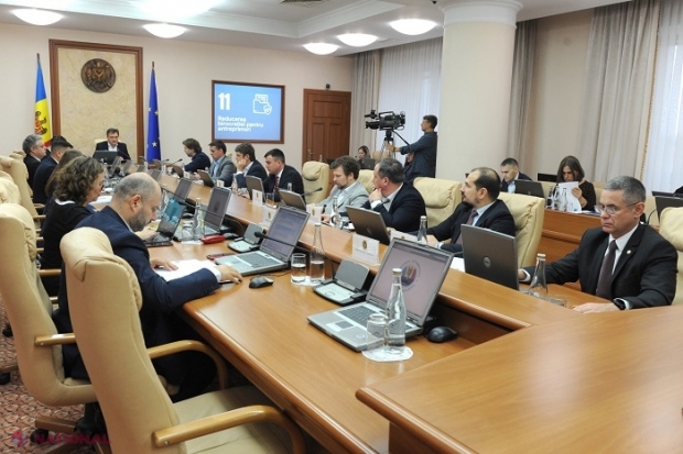 Antreprenorii din R. Moldova vor economisi 50 de milioane de lei. Vicepremierul Alaiba: „Cu cât mai puțină birocrație, cu atât mai puțină corupție”